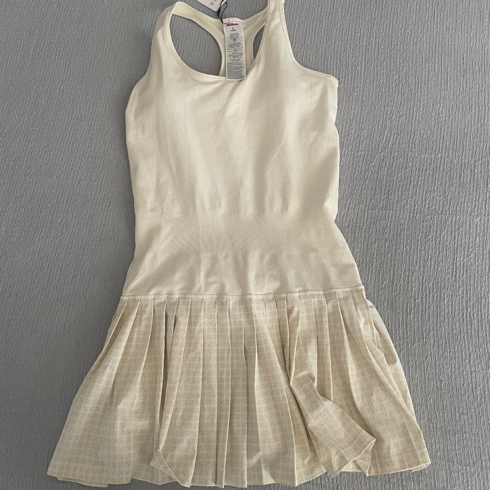 Wilson women’s midtown tennis dress